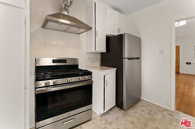Kitchen - 1010 14th St