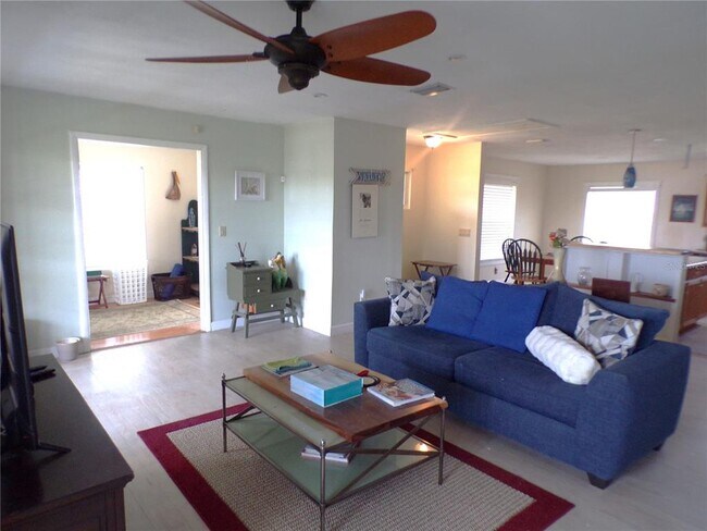 Building Photo - 24279 Yacht Club Blvd