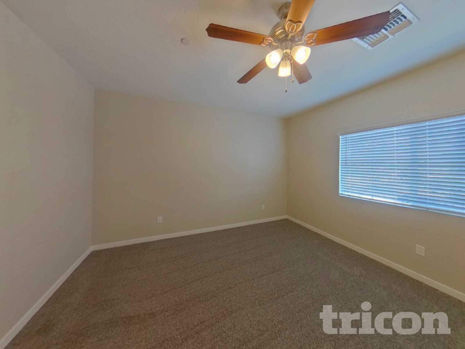 Building Photo - 4559 E Gary St