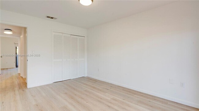 Building Photo - 6460 NW 2nd St