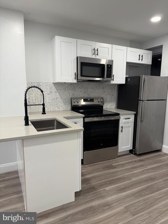 Building Photo - 703 W Huntingdon St