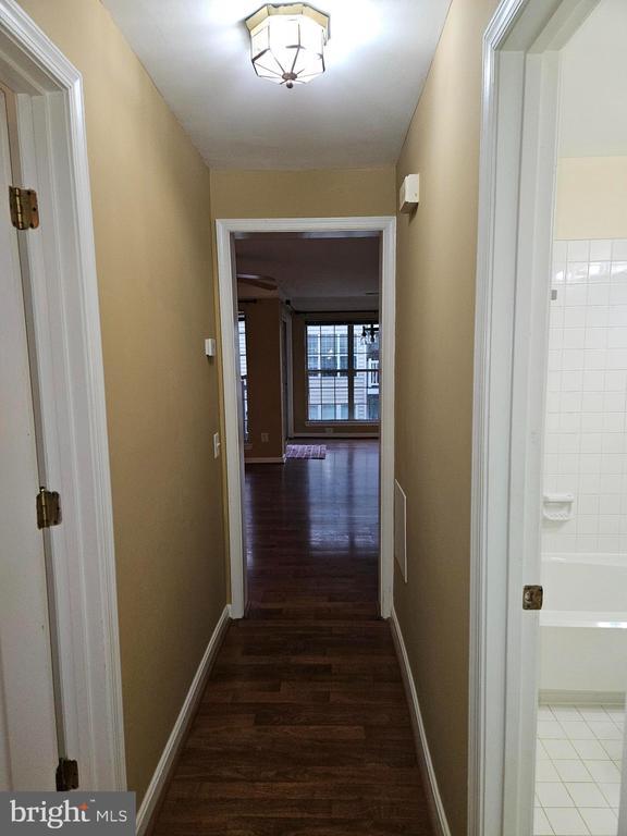 Building Photo - 21845 Baldwin Square