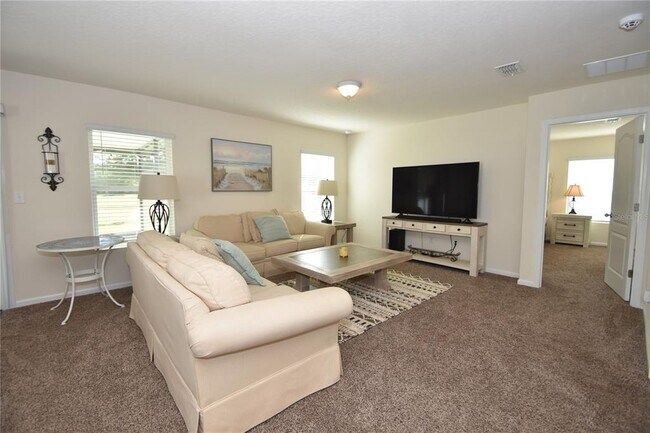 Building Photo - 27 Grand Par Ct