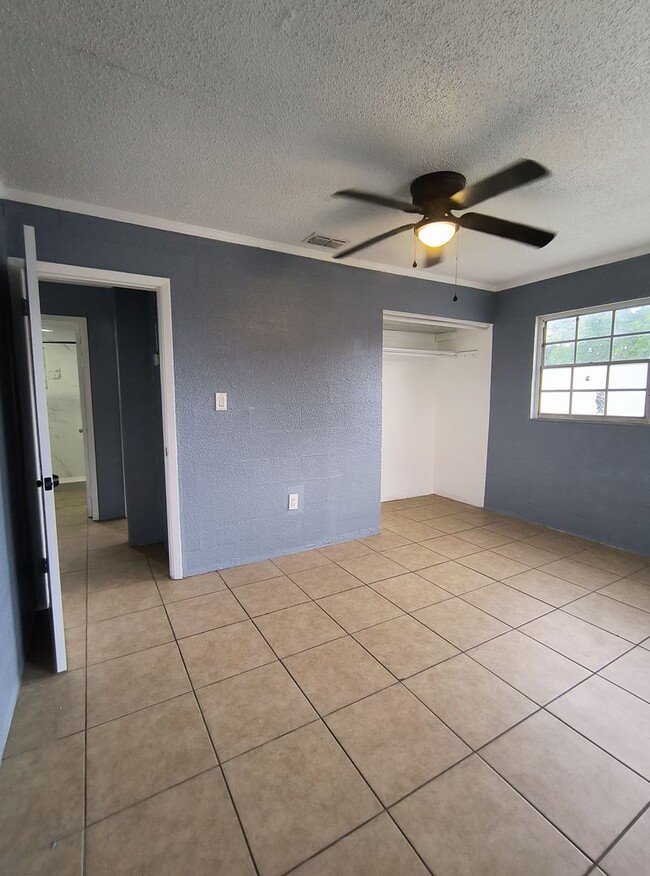 Primary Photo - Newly Renovated 2-Bedroom Home for Rent in...