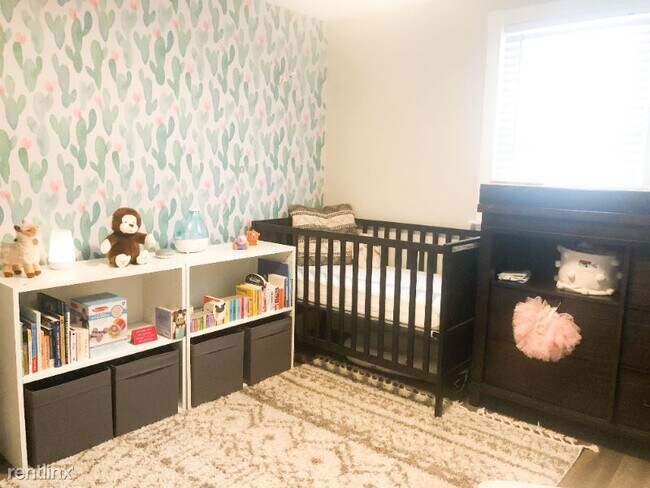 Building Photo - 2 br, 2 bath Townhome - 22 Neillian Way