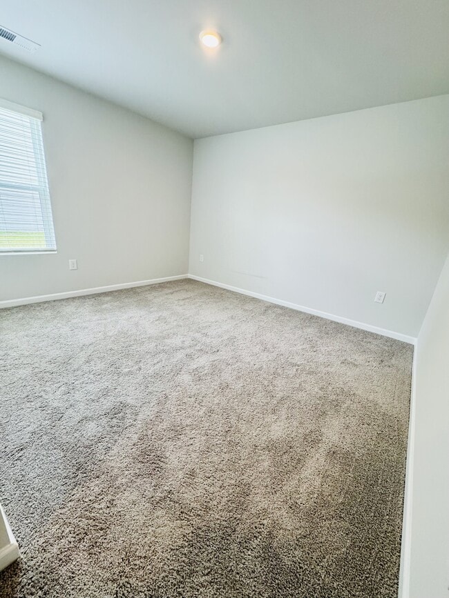 Building Photo - 809 Rivas Ct