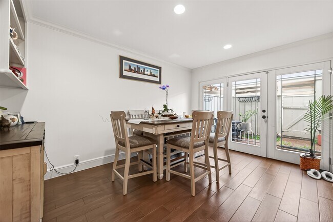 Building Photo - 12705 Huntingwick Dr