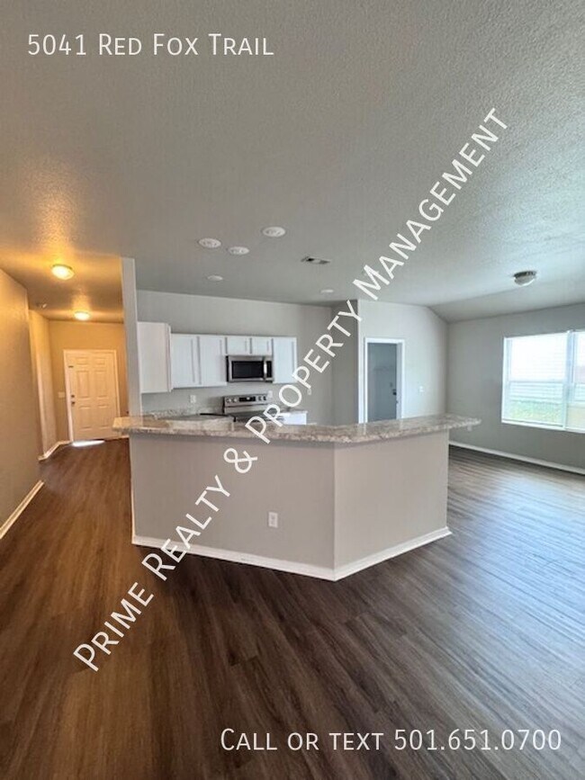 Building Photo - 5041 Red Fox Trl