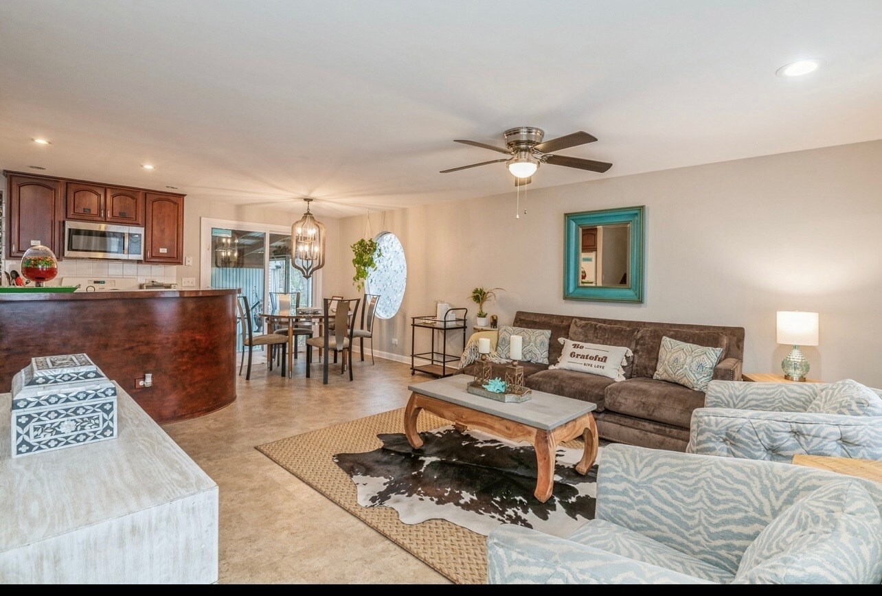 Building Photo - 33451 N Sears Blvd