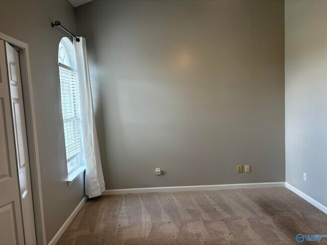 Building Photo - 108 Waters Edge Ln