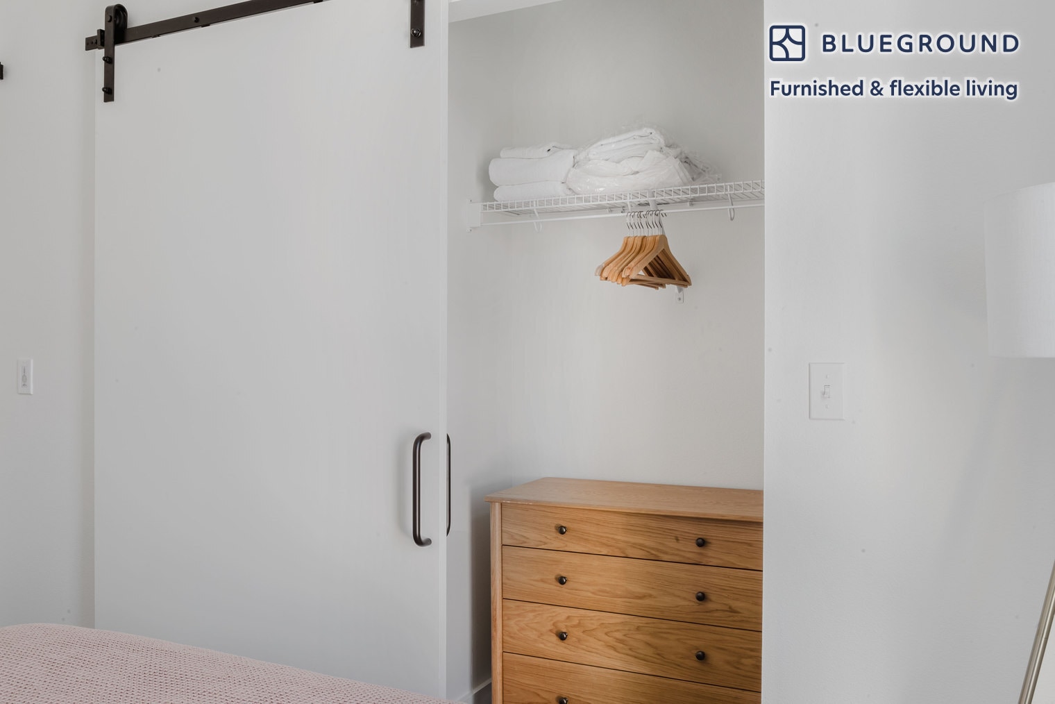 Building Photo - 104 12th Ave