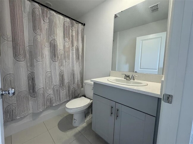Building Photo - 3093 Skyline Lp