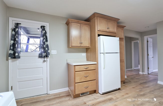 Building Photo - 610 Lagoon Terrace