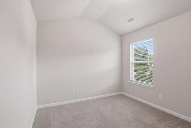 Building Photo - 3617 Prospect Point Dr