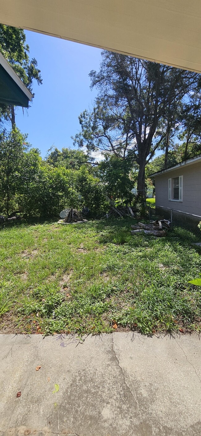 Building Photo - 5813 Rover Dr