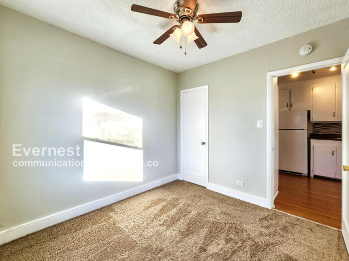 Building Photo - 245 S Hazel Ct