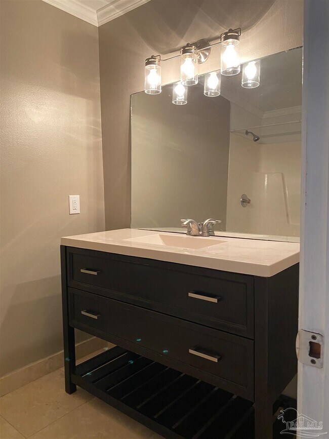 Building Photo - 3308 Pine Forest Rd