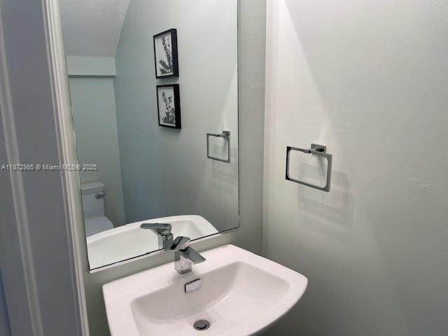 Building Photo - 4907 Spinnaker Dr