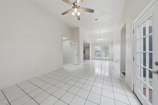 Building Photo - 13723 Smokey Trail Dr