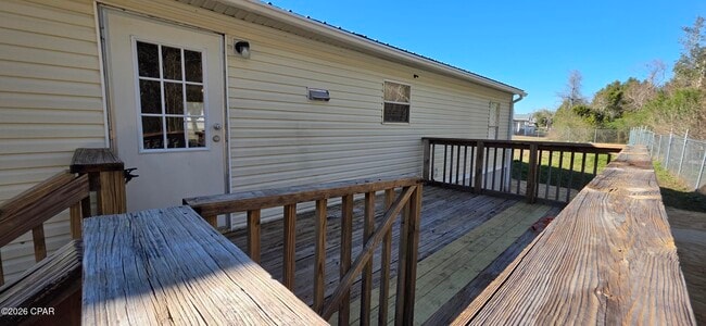 Building Photo - 2726 Canal Ave