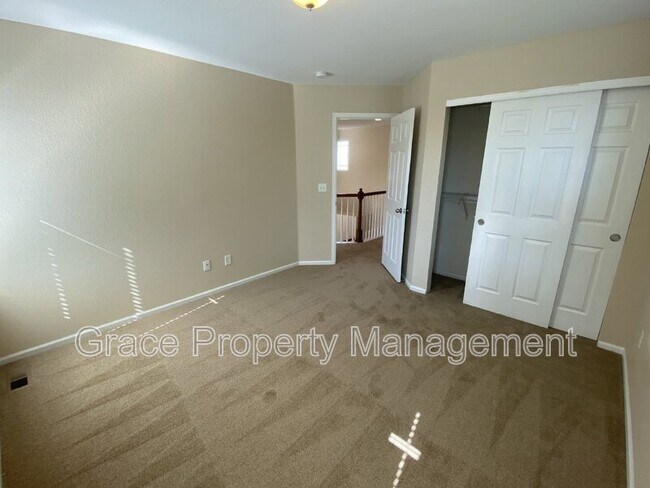 Building Photo - 10255 Ventura St