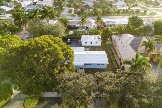 Building Photo - 908 Prosperity Farms Rd