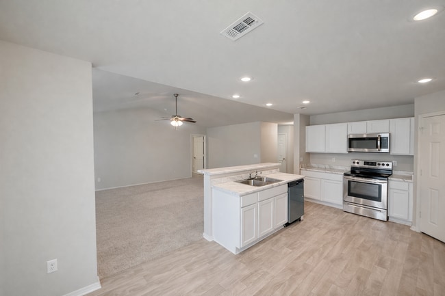 Building Photo - 3008 Emerald Pk Trl