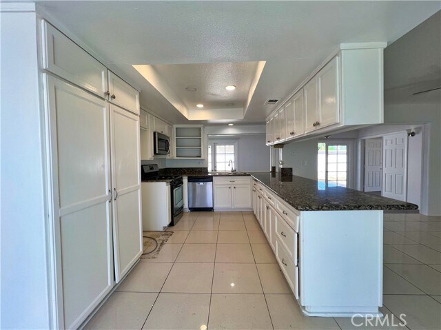 Building Photo - 22574 Kentfield St