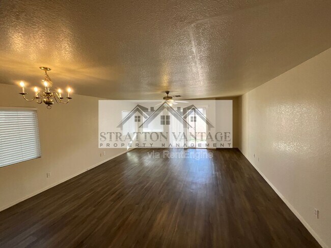 Building Photo - 2643 S 84th Gln