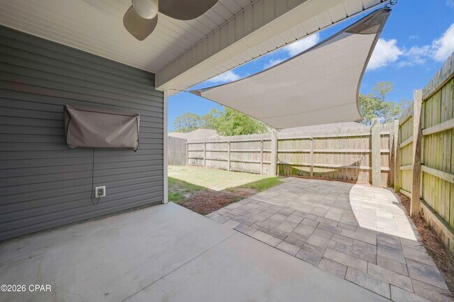 Building Photo - 125 Fernwood St