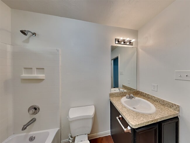 Building Photo - 15726 Regal Trace Ln