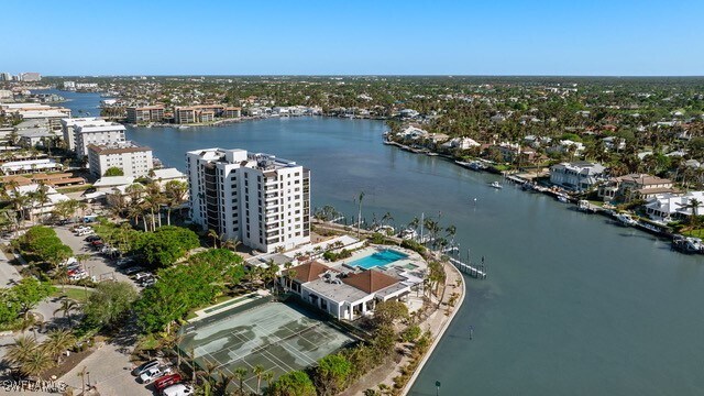 Building Photo - 2400 Gulf Shore Blvd N