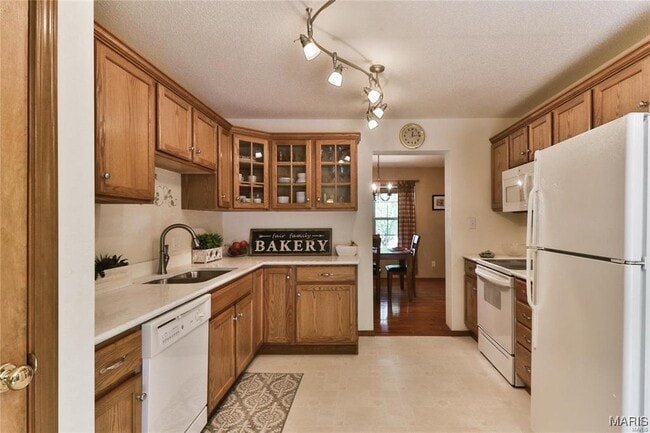 Building Photo - 1106 Illini Dr