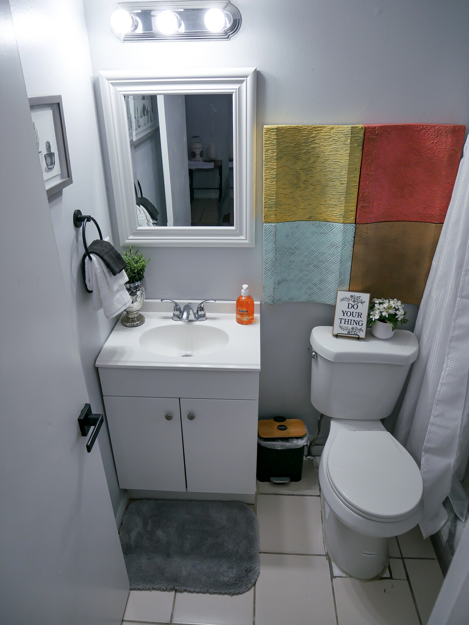 Building Photo - 1453 Hendren Dr