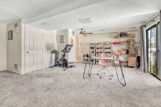 Building Photo - 3428 Trenary Ln
