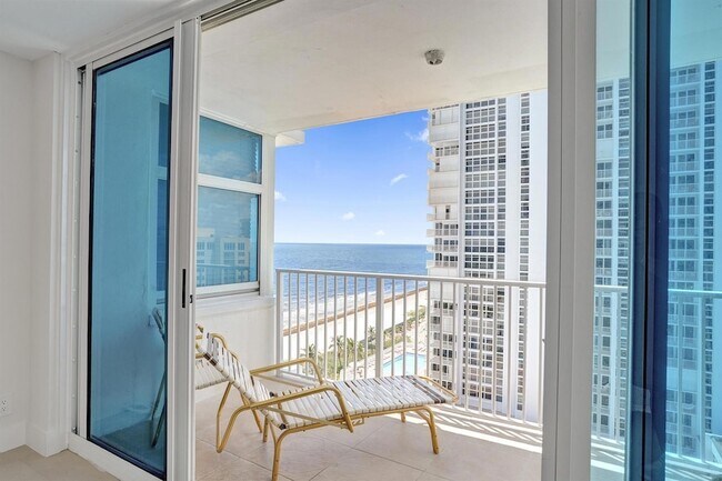 Building Photo - 1360 S Ocean Blvd