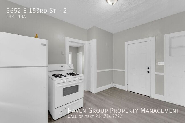 Building Photo - 3652 E 153rd St