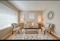 Building Photo - 2220 Eudine Dr W