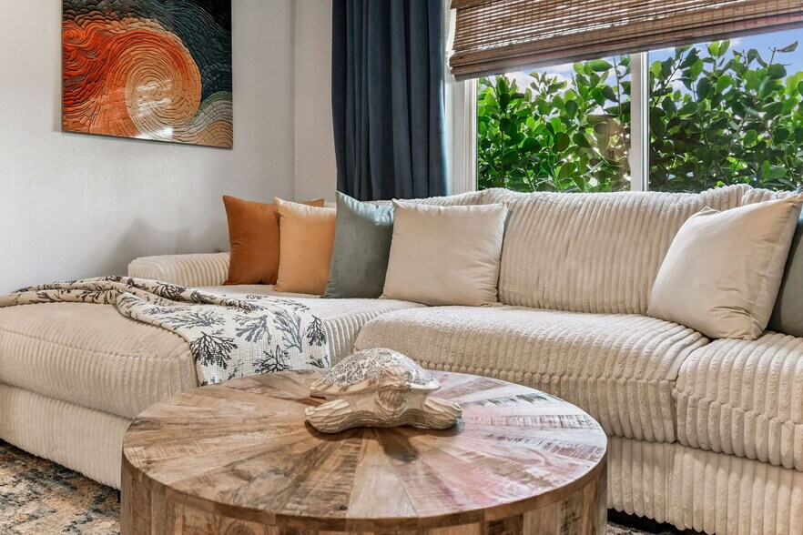 Building Photo - 11250 2nd St E