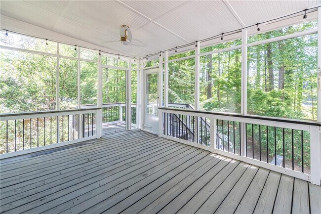 Building Photo - 3410 Dry Creek Rd