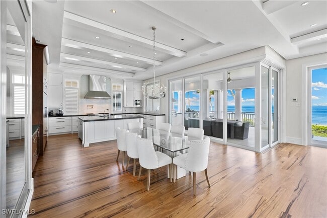 Building Photo - 1270 Gulf Shore Blvd S