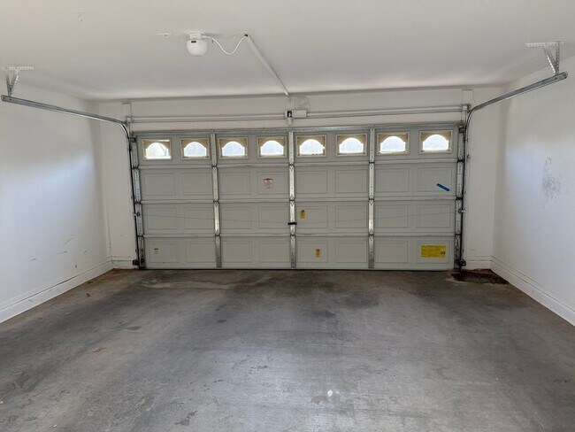 Building Photo - 3922 N Creosote Ct
