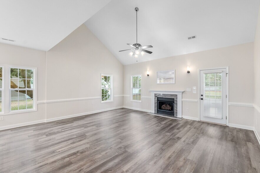 Building Photo - 109 Bobwhite Cir