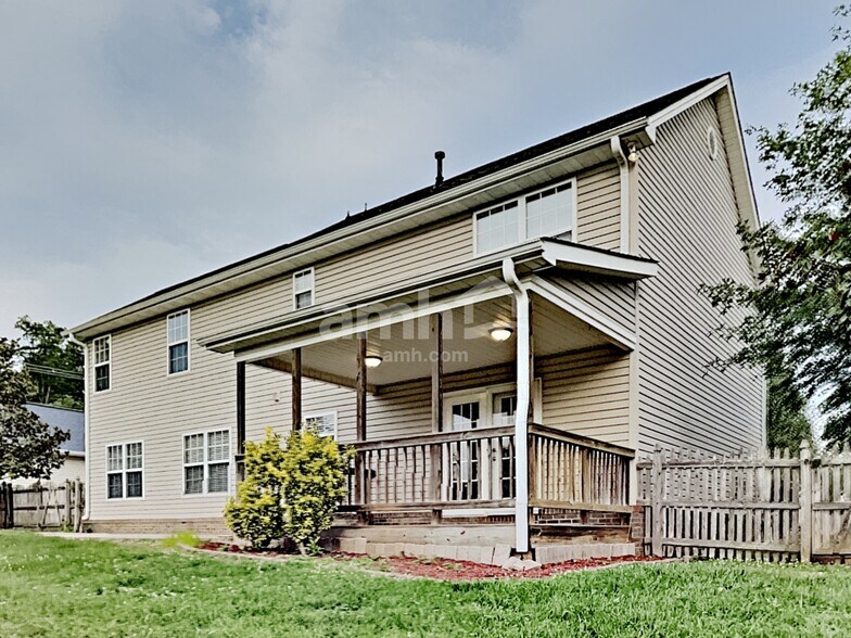 Building Photo - 5367 Summer Rose Blvd