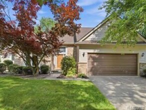 Building Photo - 42647 Wimbleton Way