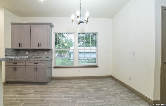 Building Photo - 222 E Lindbergh Blvd