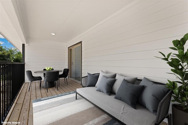 Building Photo - 317 Mill St