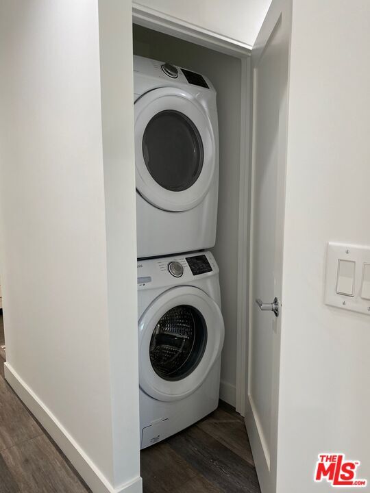 Building Photo - 3203 W Chandler Blvd