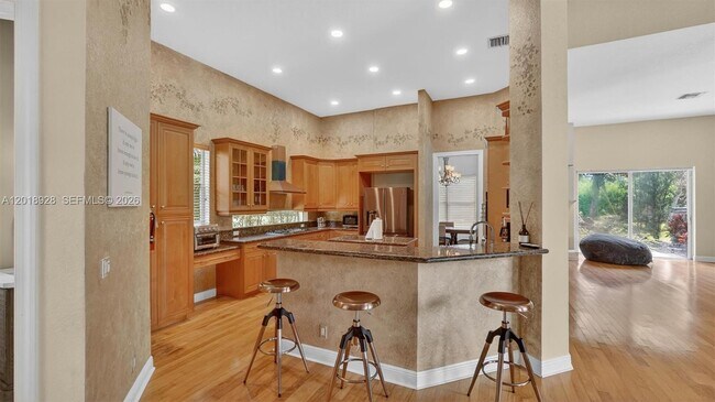 Building Photo - 5960 NW 79th Way