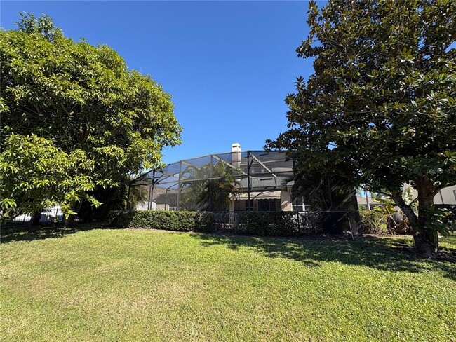 Building Photo - 9718 Pineola Dr